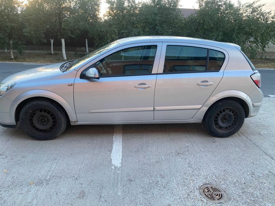 Opel Astra H - 1.4 Benzina + GPL, an: 2005