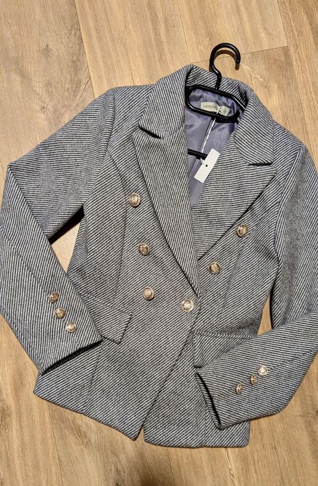 Дамско сако, размер S, ново