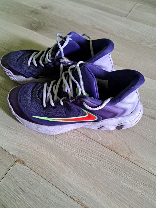 Nike  baschet 41