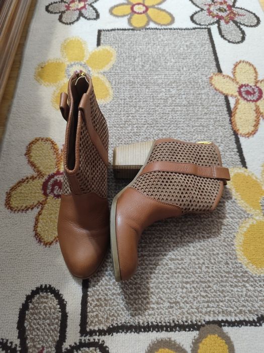 Botine măsura 37, piele naturala