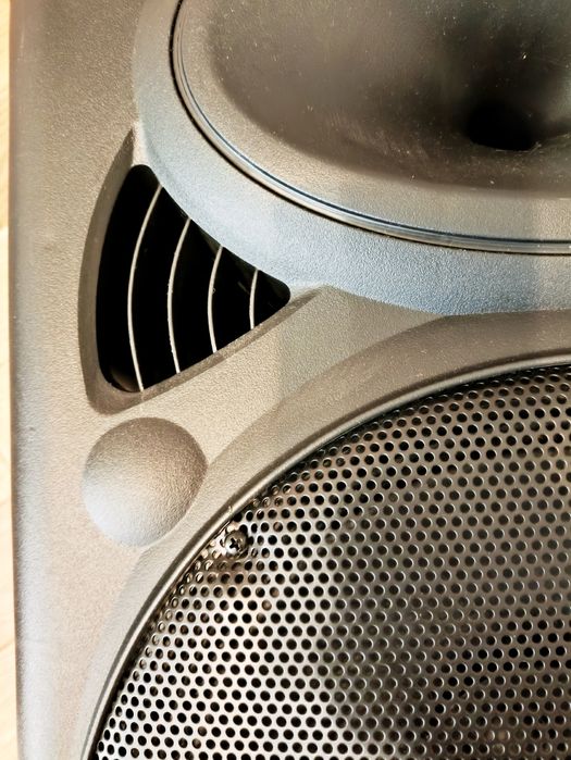 Тонколона 800w bluetooth
