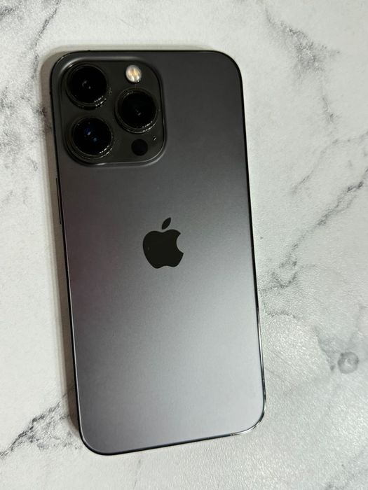 Телефон iPhone 13 Pro