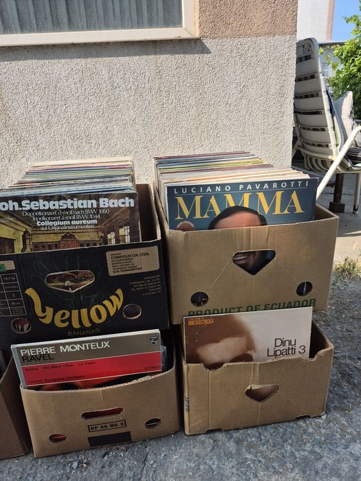 Vând din stocul de 2000lp Discuri Vinil muzica clasica ,lot 100,200lp