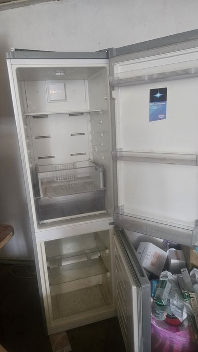Холодильник beko