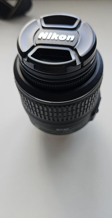 Nikon D3100 на САМО 12k кадъра + обектив 18-55mm + Аксесоари (Чанта, 2 Батерии, Карти, UV Филтър)