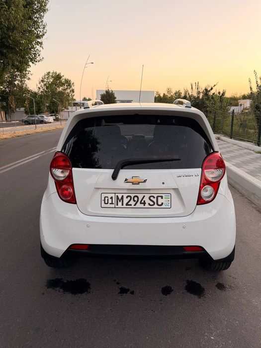 Spark 2022 avtomat benzin