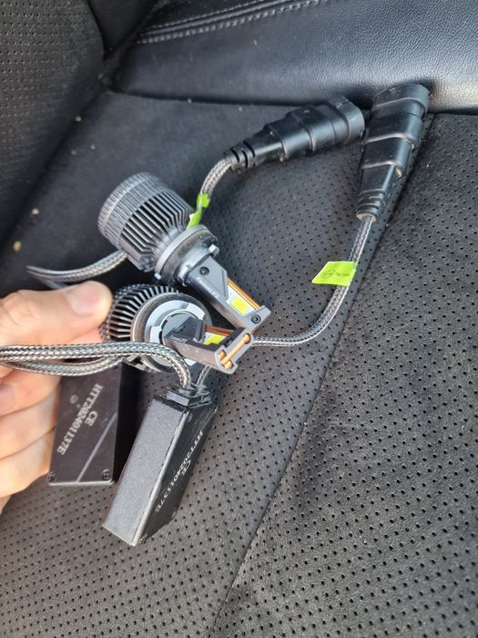 Лед Крушки Фарове Лайф H11