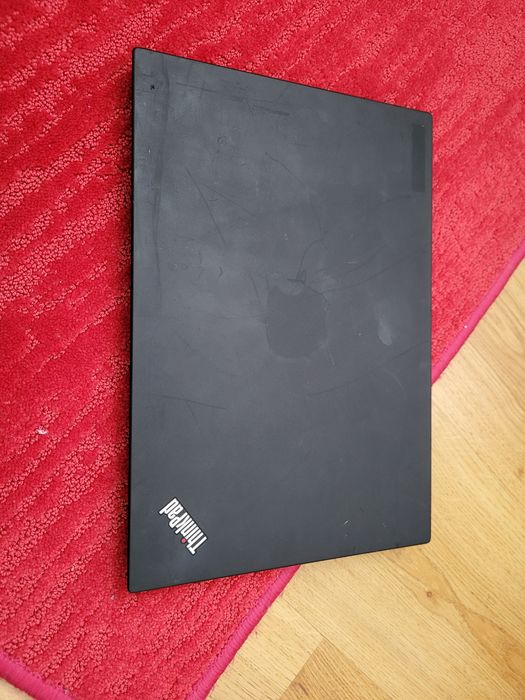 Vând laptop Lenovo Thinkpad T495