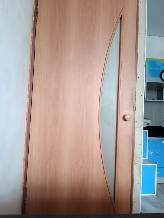 Дверь 70см с наличниками