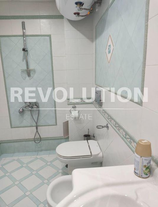 Дава се под наем Тристаен апартамент в Варна, Лятно кино Тракия - 115 кв.м за 800 € - Снимка #4