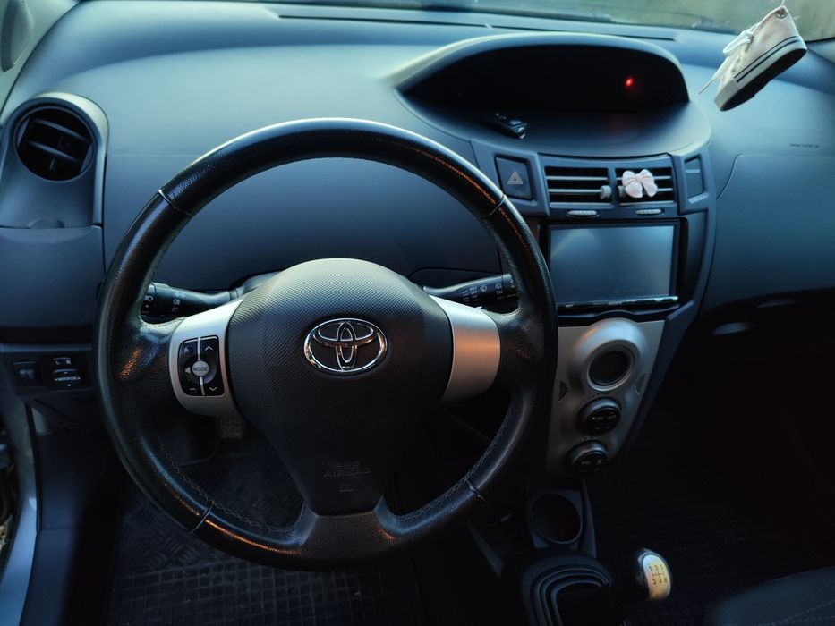 TOYOTA Yaris 2008 — imagine 3