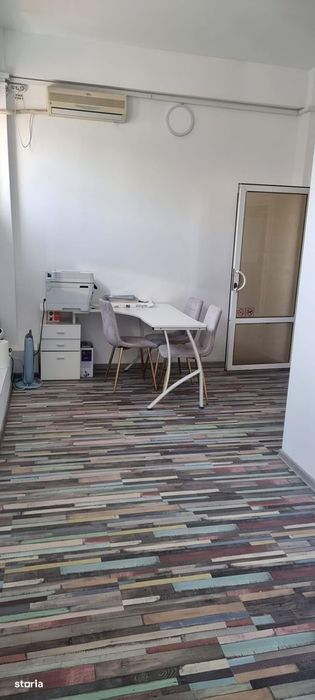 Vand/Inchiriez Spatiu Comercial Central