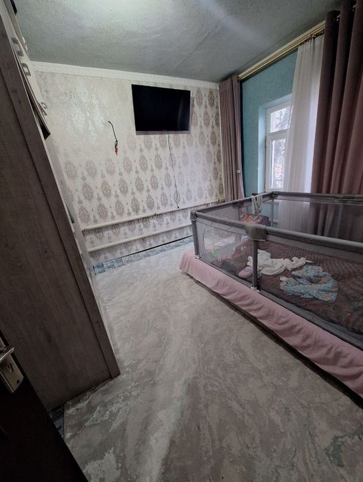 Продается 3/2/4 на мв.Феруза