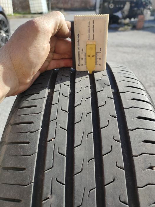 Continental Contact 6 215/50/17 DOT2023