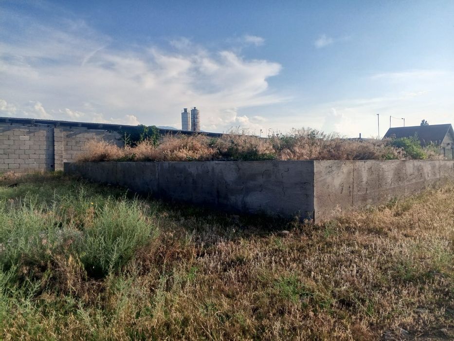 Продам участок 5 соток