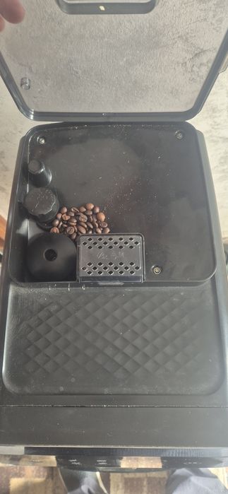 Aparat cafea automat