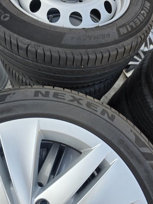 4 Броя 205/55/16 Nexen 2x7,6mm 2x6,2mm 24dot