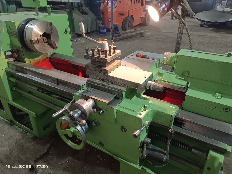 Продам токарный станок