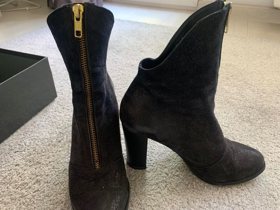 Обувки - различни модели