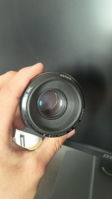 Canon EOS 700D + 50mm