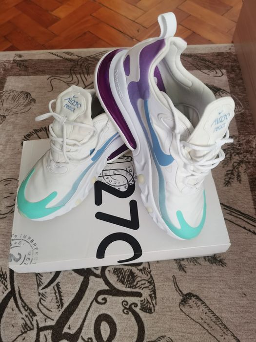 Adidași Nike Air270 React