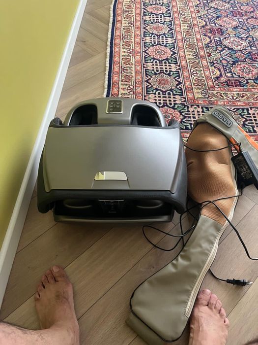 Массажер для ног и спины