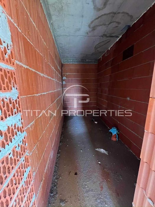 Продава се Къща в с. Марково, Област Пловдив - 242 кв.м за 822 €/кв.м - Снимка #8