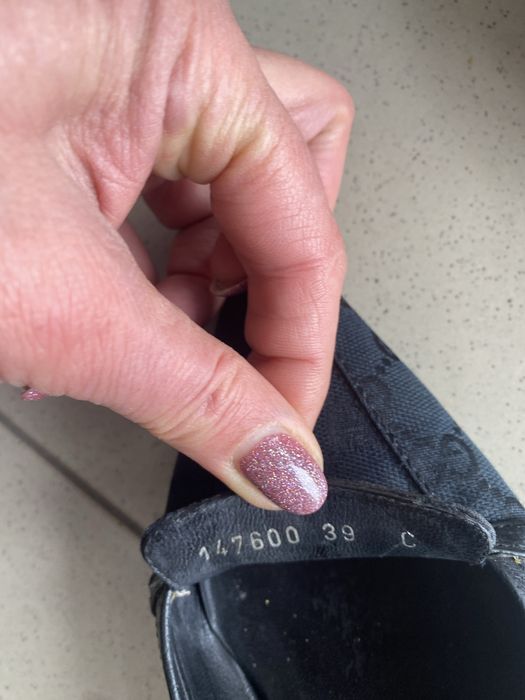 Обувки “ GUCCI “ 39