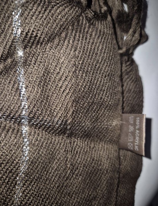 Esarfa - fular maro cu argintiu Avon