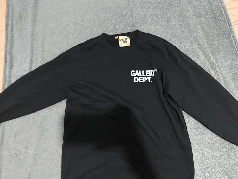 Bluza gallery dept