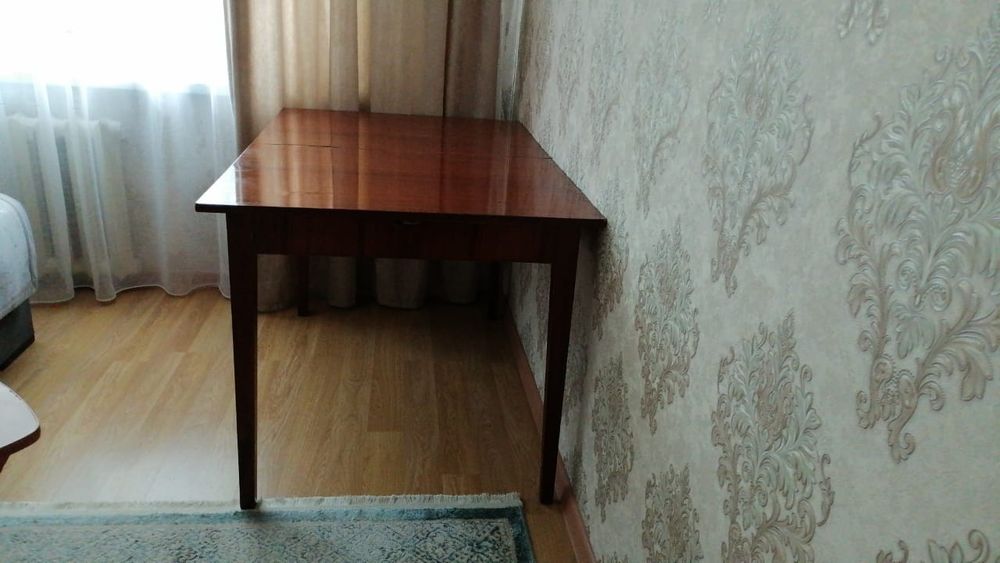 Продам раздвижной стол