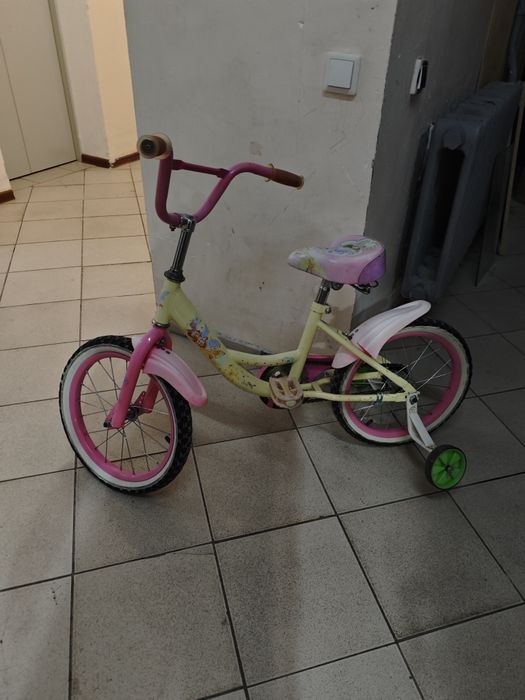 детский стул, велосипед