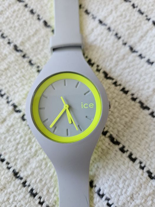 Ice duo часовник