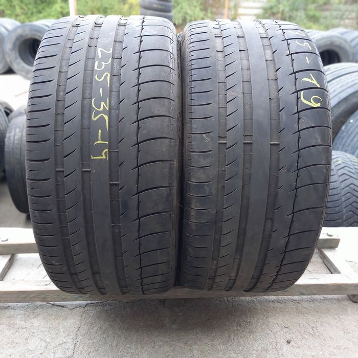 Anvelope de vara 235-35r19 Michelin