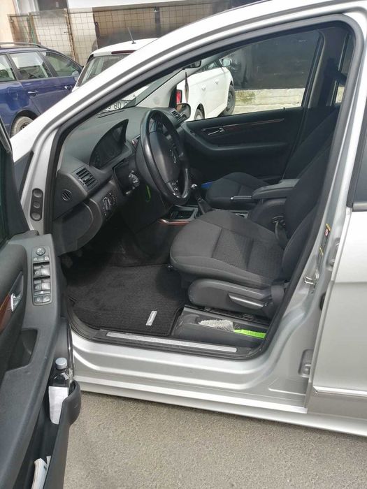 Vand Mercedes Benz A170 Stare impecabila!!!