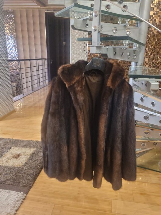 Шуба норковая в отличном состояние