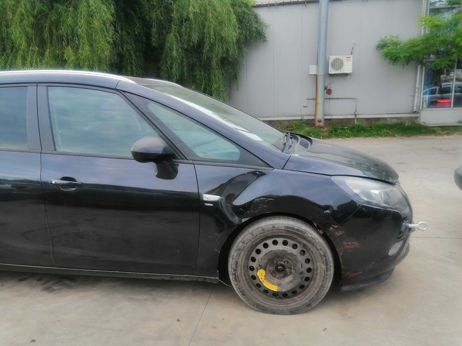 Dezmebram Opel Zafira C