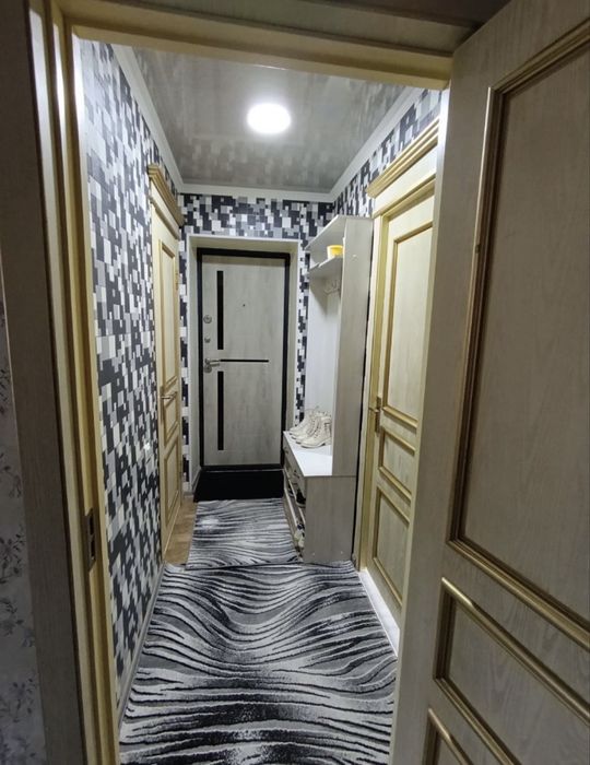 Продаётся 3 ком в районе ТАНКОВОГО училище