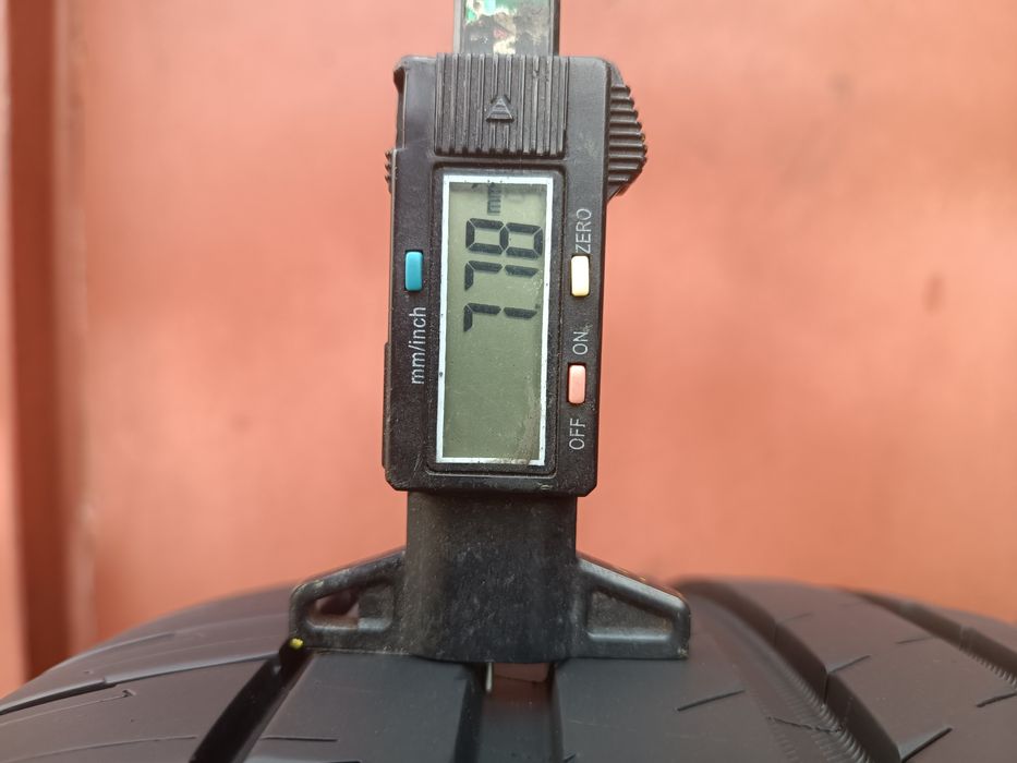 235/55/19 Michelin Дот 4523