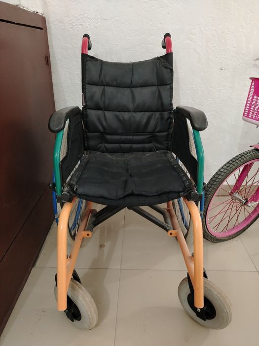 Продам  инволидную коляску