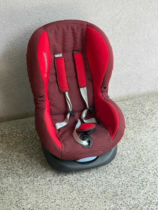 Столче за кола Maxi Cosi
