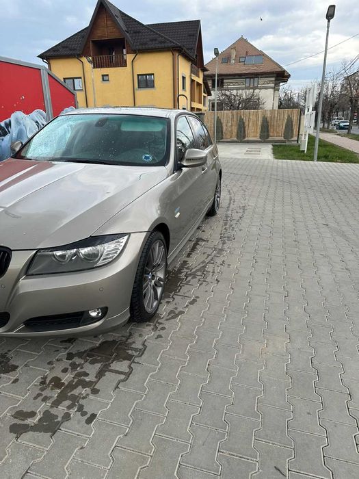 BMW Seria 3 2010 — imagine 2