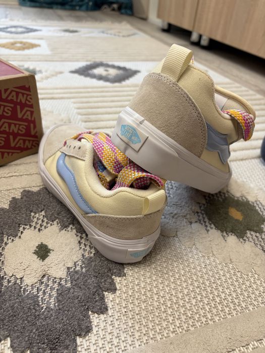 Продам кеды Vans Knu Skool