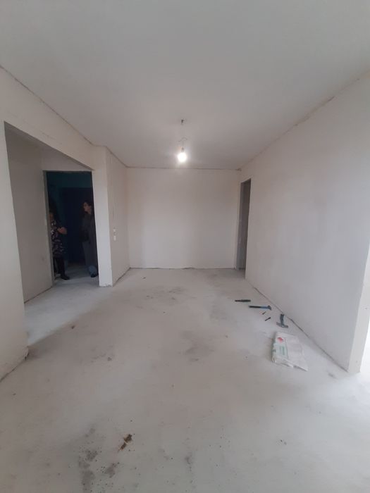 Продам 2х ком квартиру