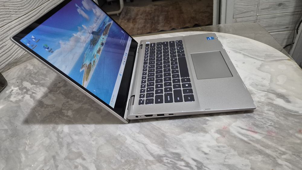 Продается ультрабук Dell