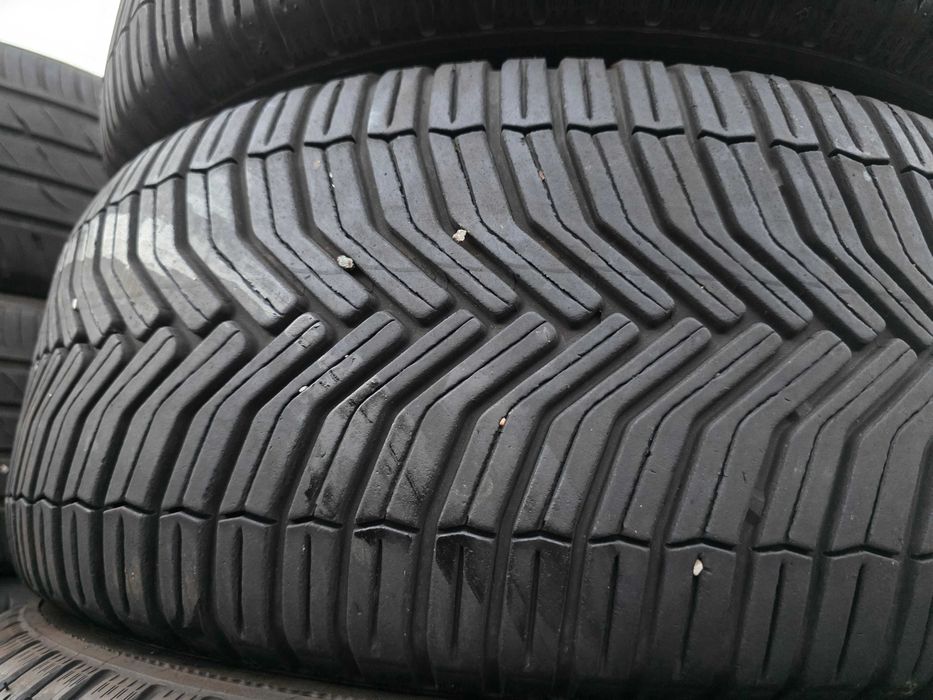 4бр Всесезонни гуми 215 55 17 - Michelin - DOT 2022