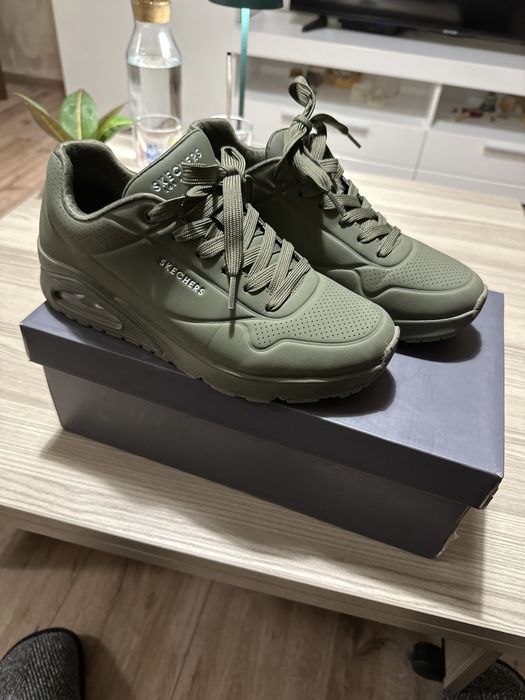 Skechers 41 номер Маратонки зелени