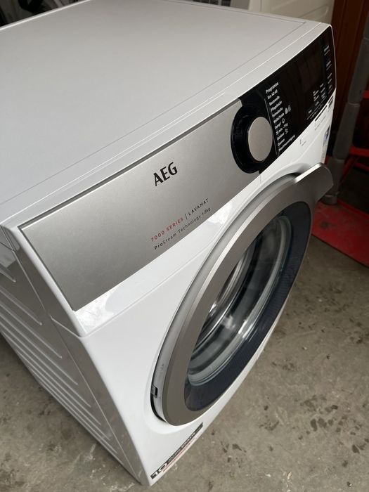 Пералня AEG 7000 Series, 8 кг. Инверторен мотор!
