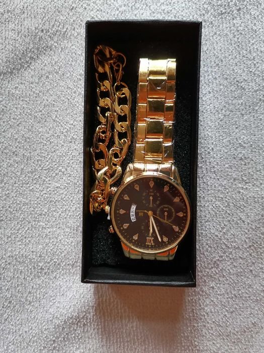 Мъжки, бизнес, кварцов часовник