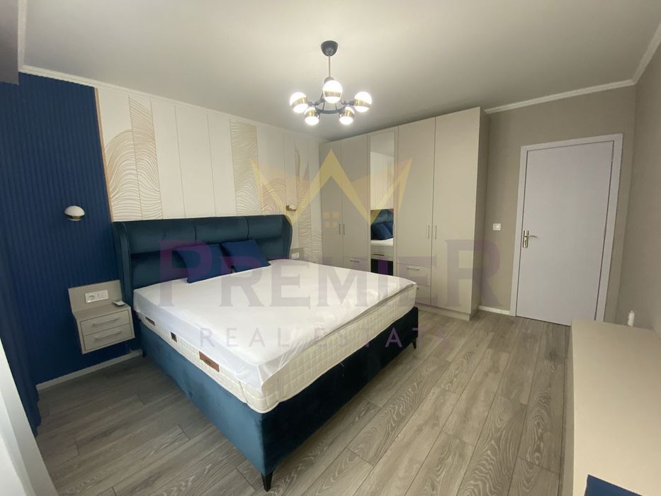 Дава се под наем Тристаен апартамент в София, Център - 90 кв.м за 1500 € - Снимка #7